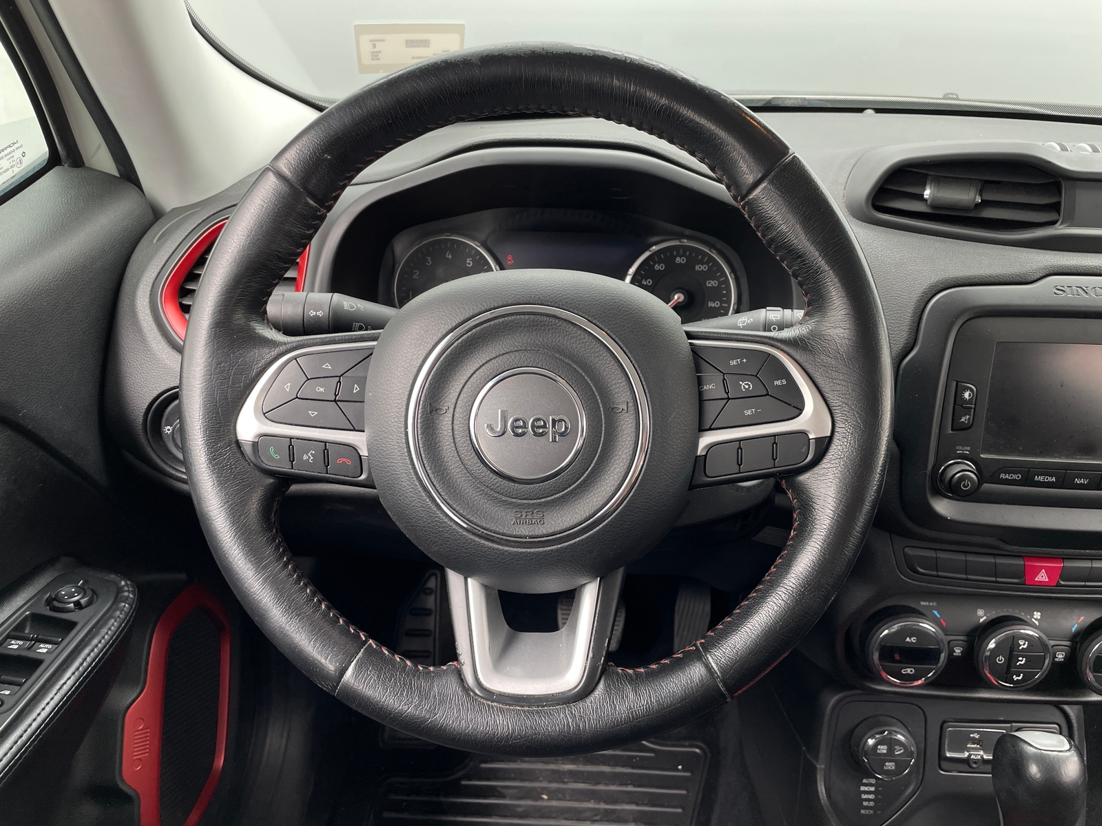 Thumbnail: 2015 Jeep Renegade - 5