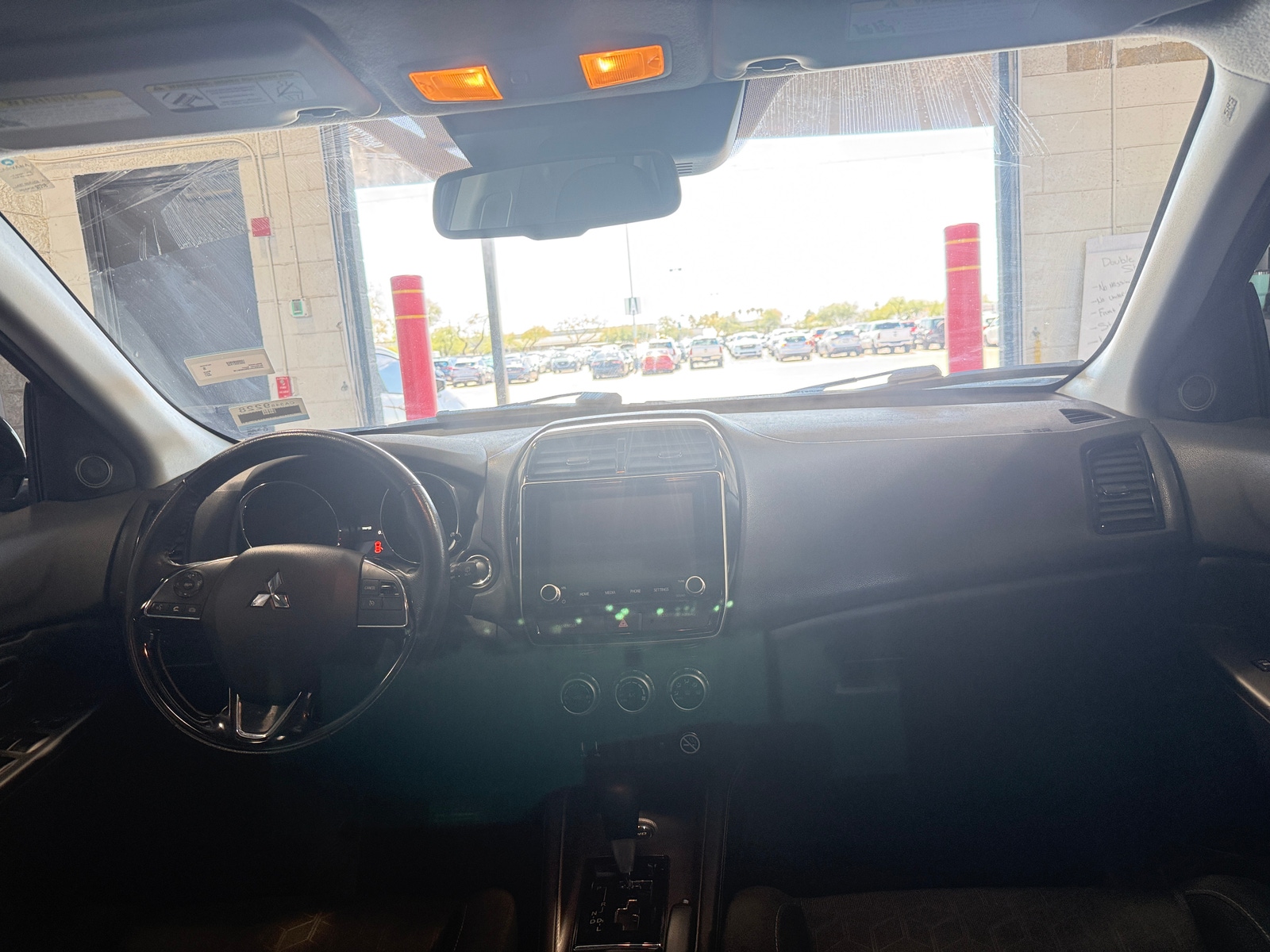 Thumbnail: 2021 Mitsubishi Outlander Sport - 3