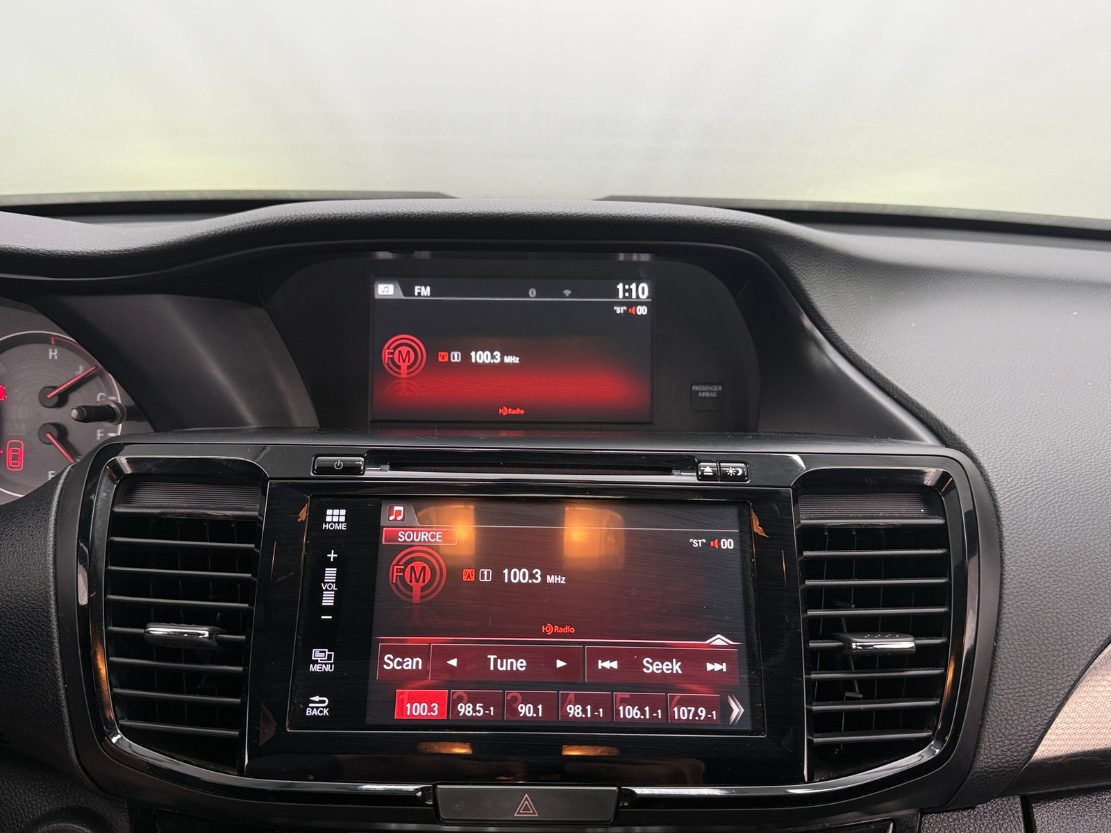 Thumbnail: 2017 Honda Accord - 3