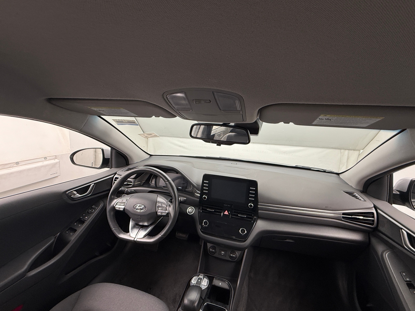 Thumbnail: 2020 Hyundai Ioniq - 3