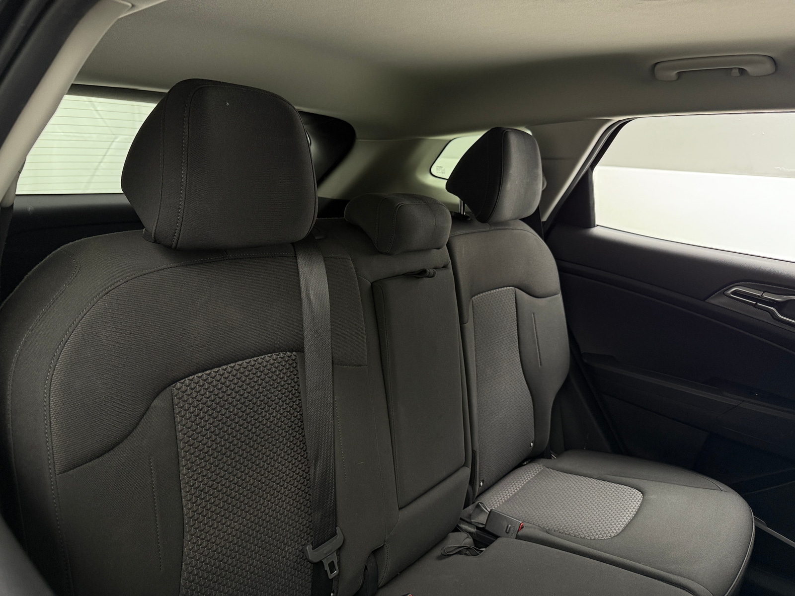 Thumbnail: 2023 Kia Sportage - 6