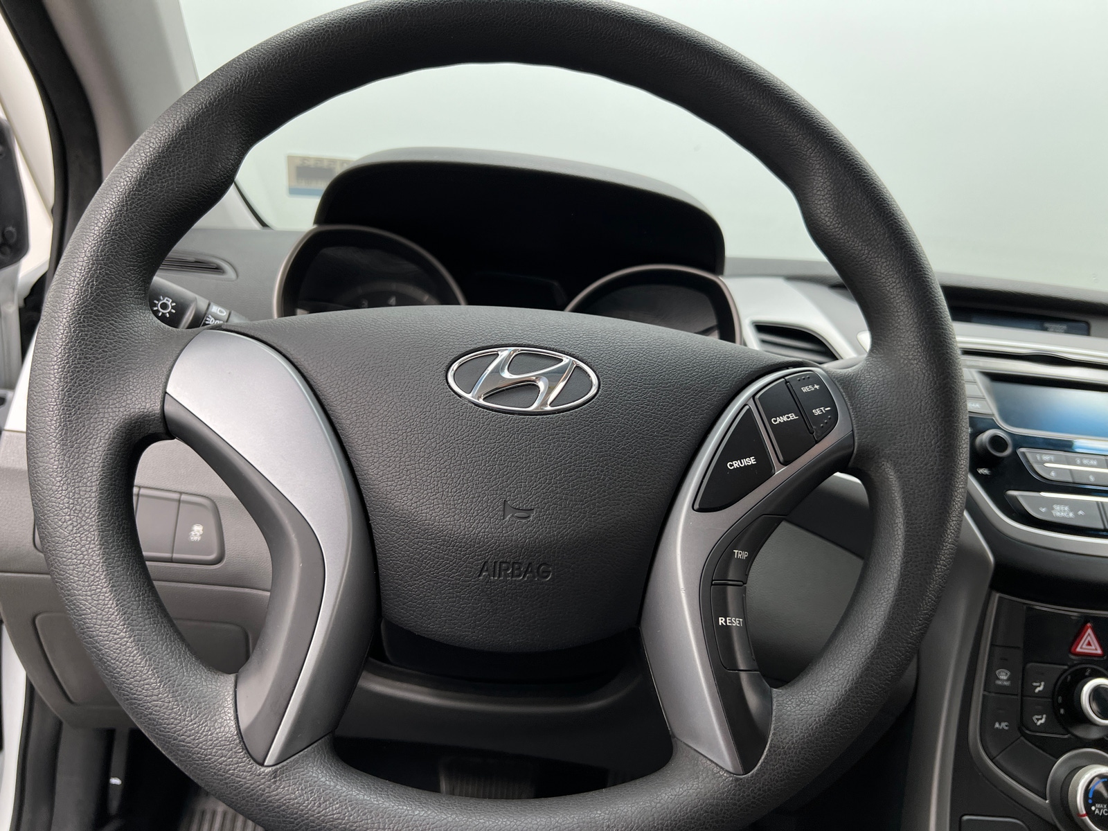 Thumbnail: 2016 Hyundai Elantra - 5