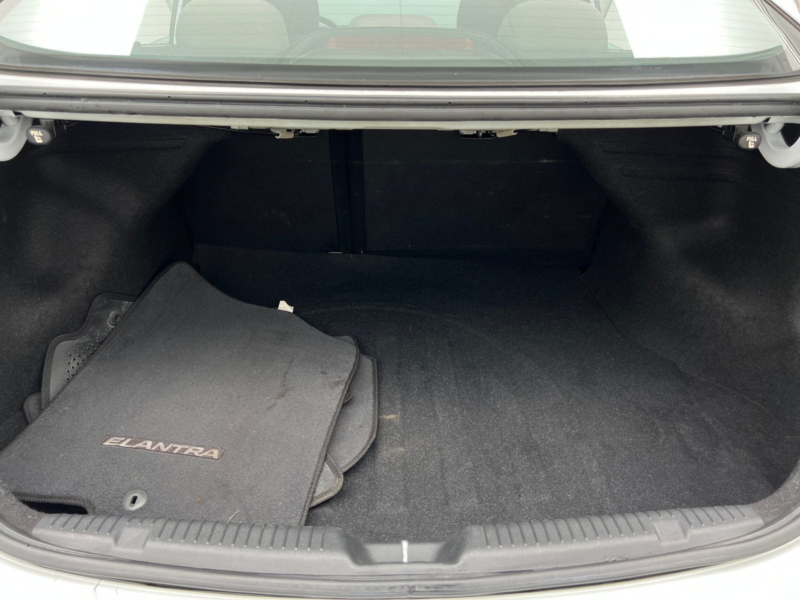 Thumbnail: 2016 Hyundai Elantra - 7