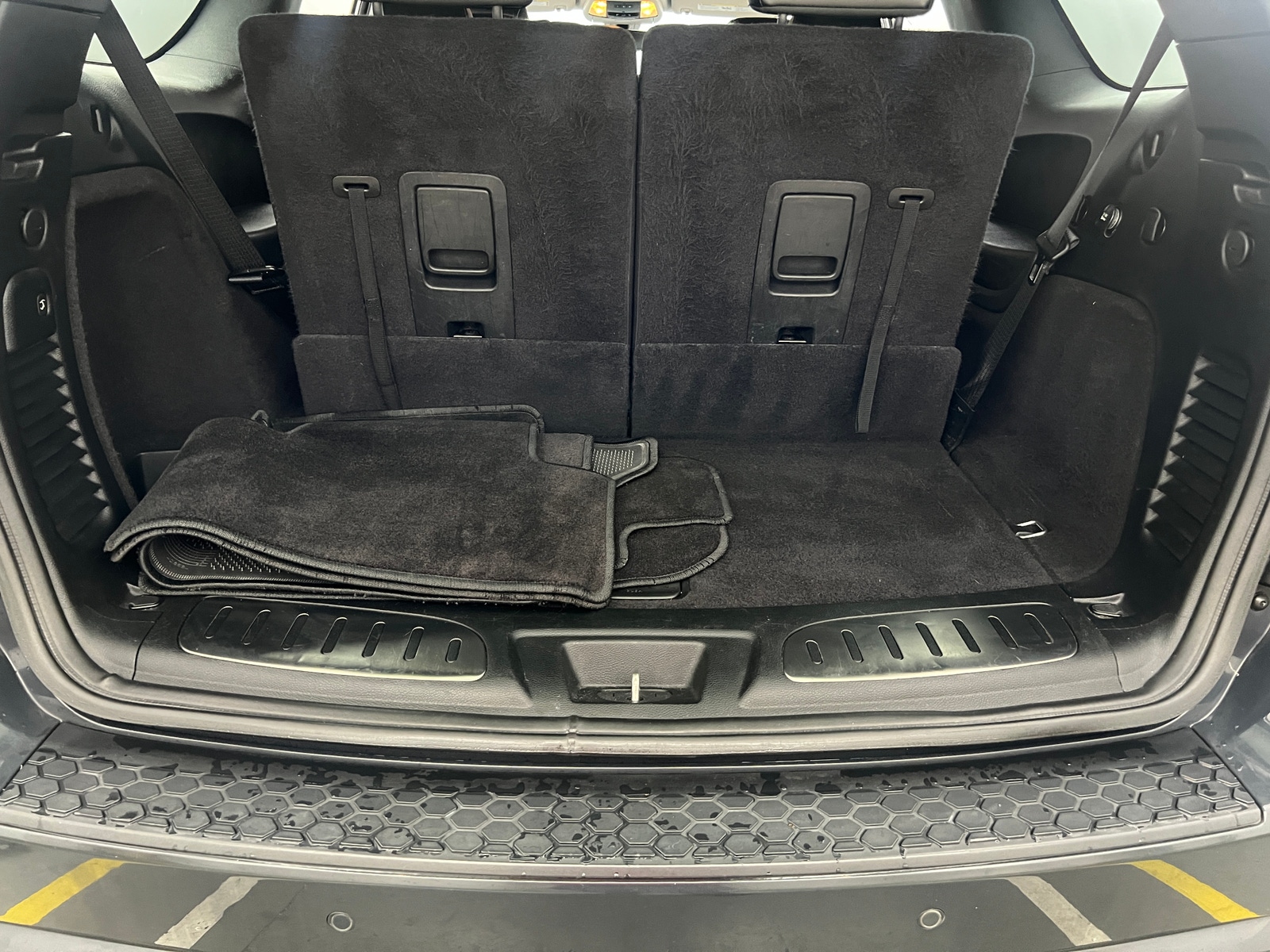 Thumbnail: 2018 Dodge Durango - 6