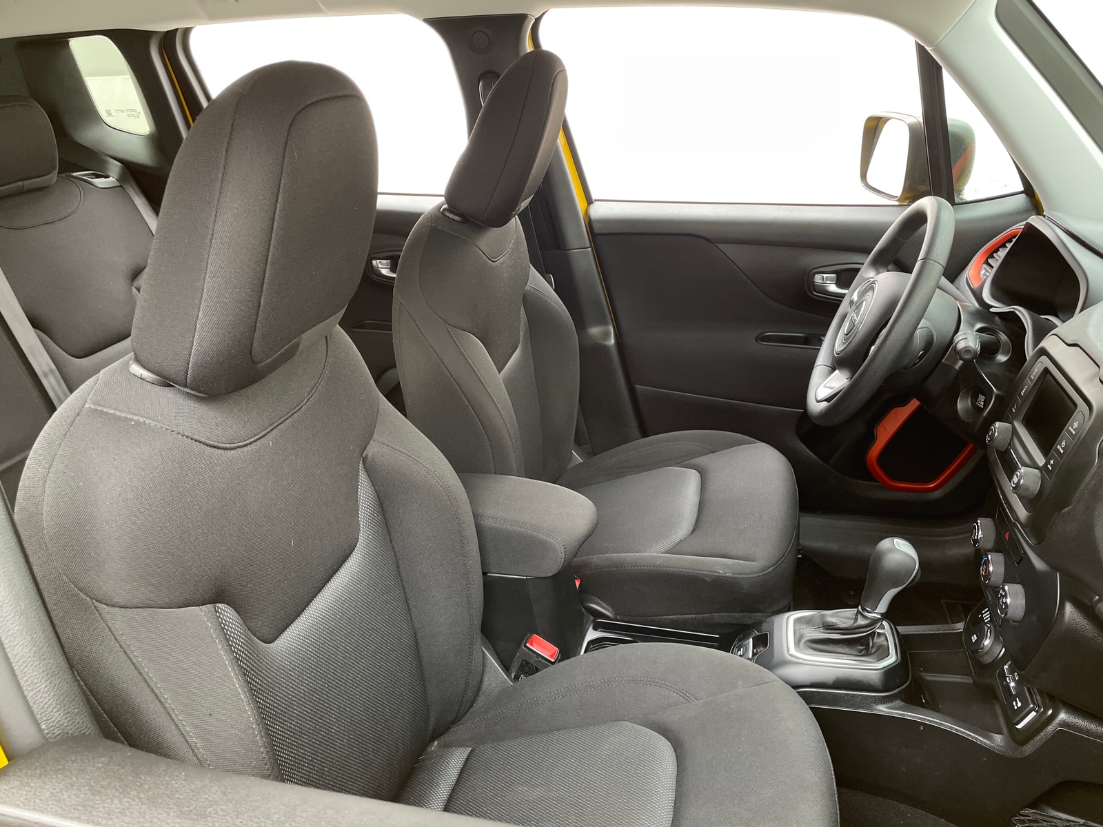 Thumbnail: 2018 Jeep Renegade - 2