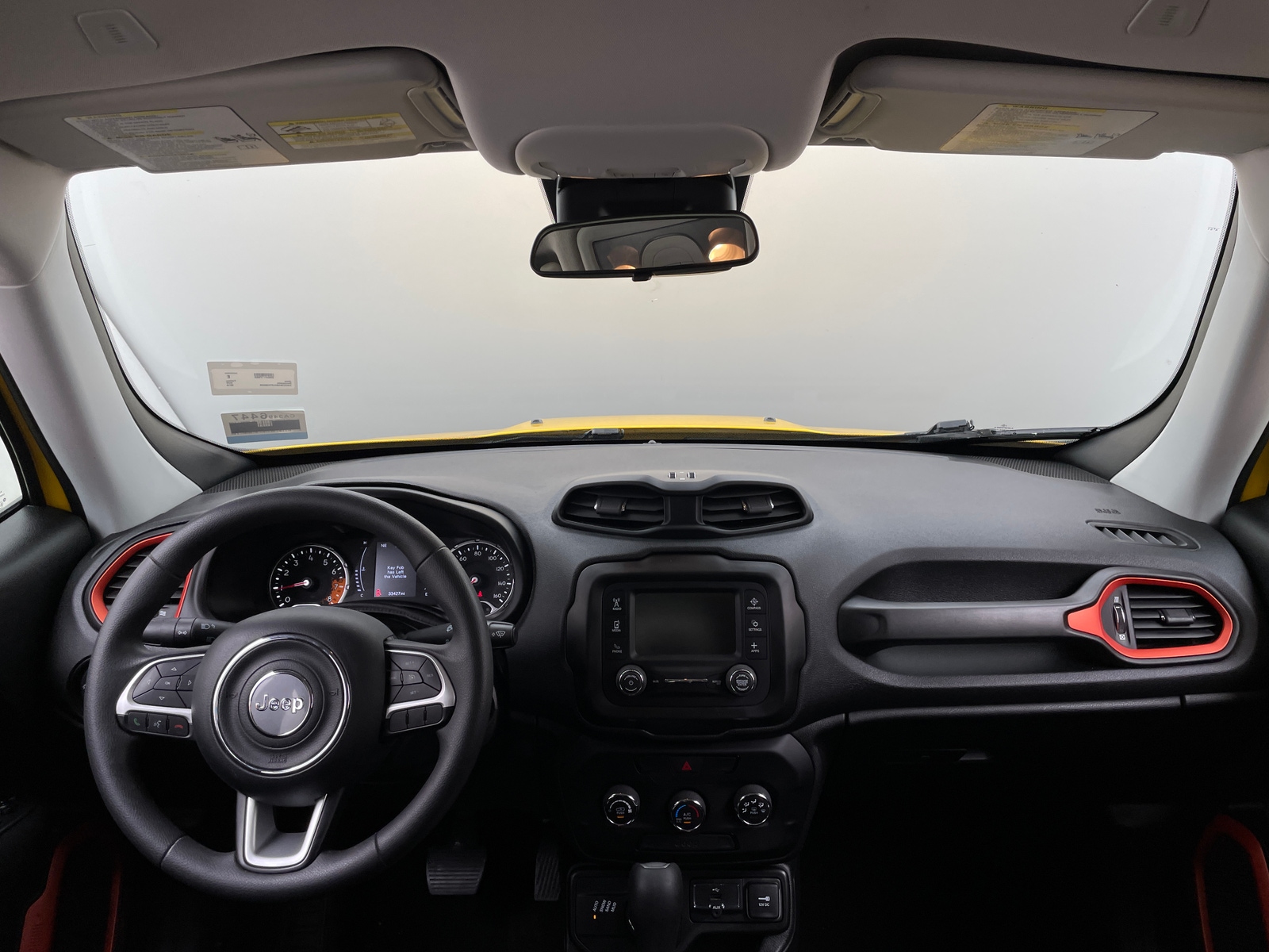 Thumbnail: 2018 Jeep Renegade - 3