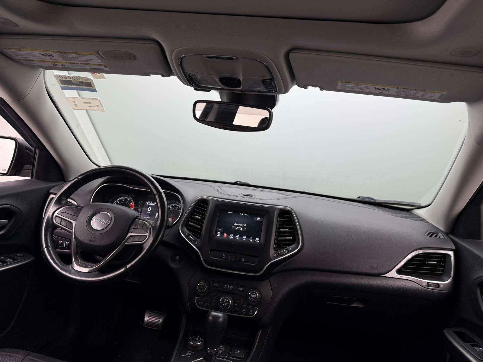 Thumbnail: 2020 Jeep Cherokee - 2