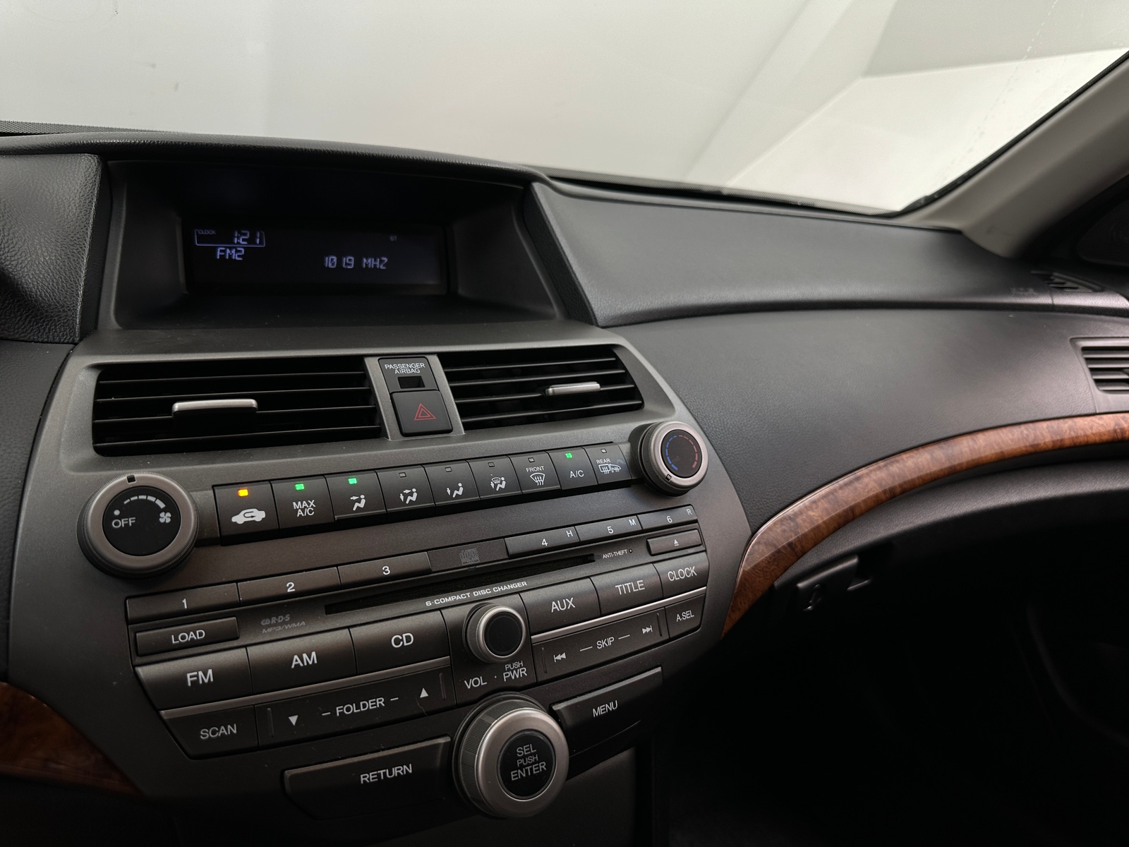 Thumbnail: 2012 Honda Accord - 4