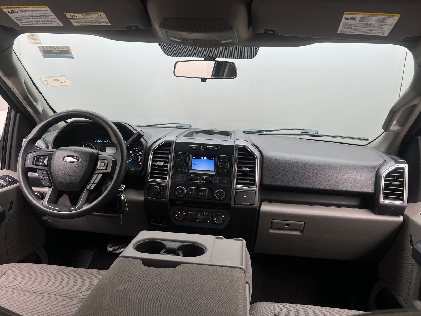 Thumbnail: 2018 Ford Econoline - 3
