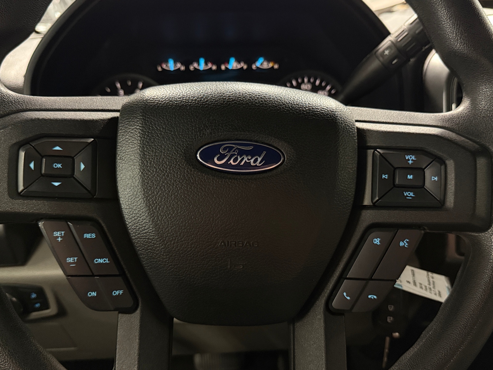 Thumbnail: 2018 Ford Econoline - 5