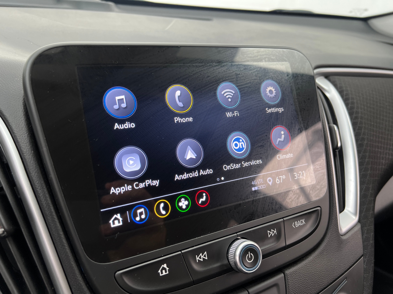 Thumbnail: 2024 Chevrolet Malibu - 4