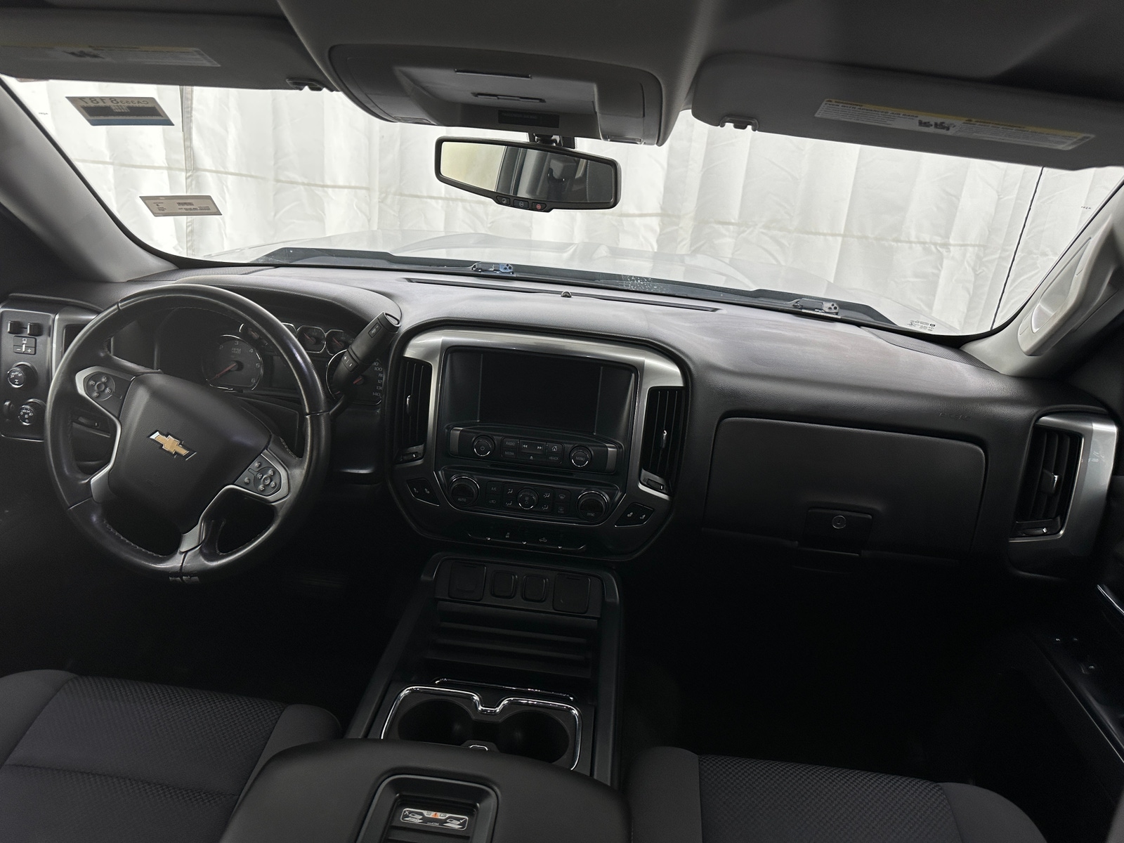 Thumbnail: 2017 Chevrolet Silverado 1500 - 3