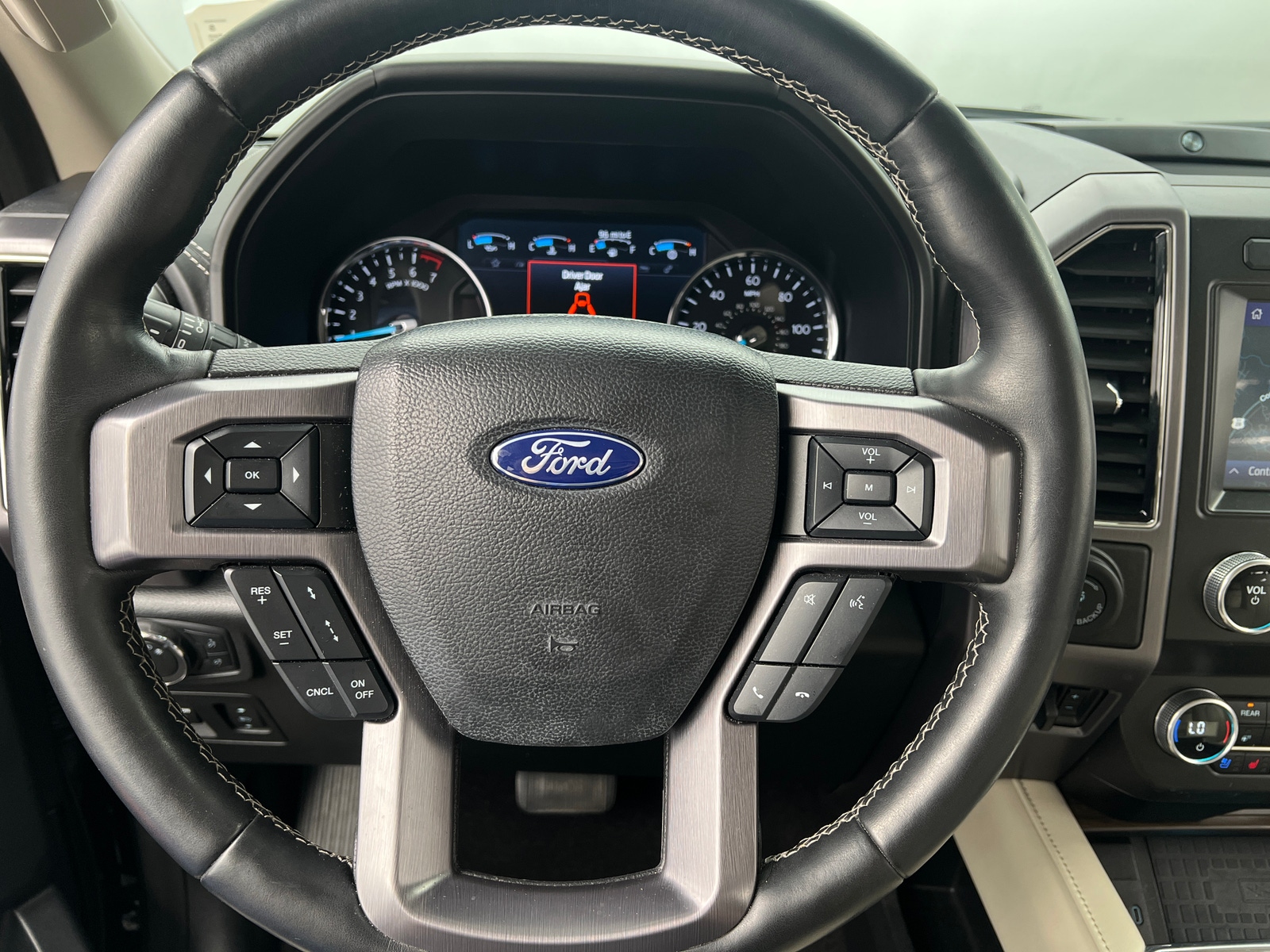 Thumbnail: 2021 Ford Expedition - 4