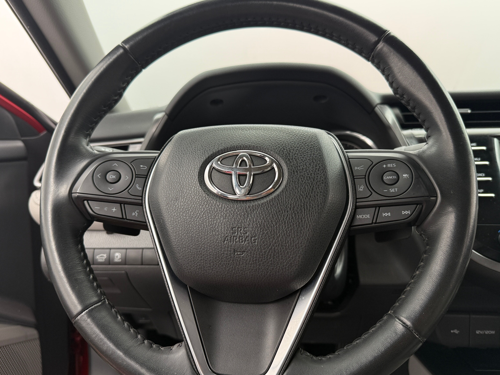 Thumbnail: 2020 Toyota Camry - 5