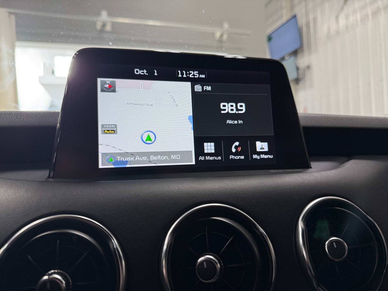 Thumbnail: 2019 Kia Stinger - 3