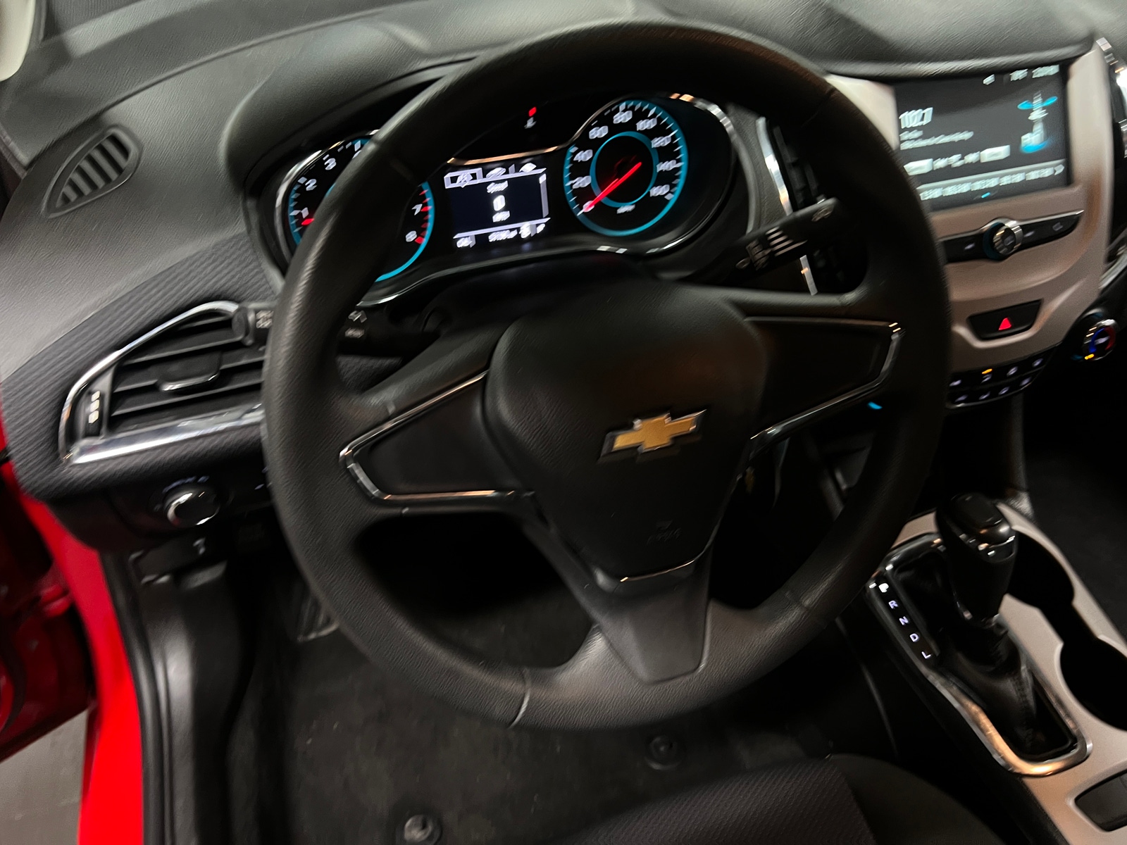 Thumbnail: 2018 Chevrolet Cruze - 5