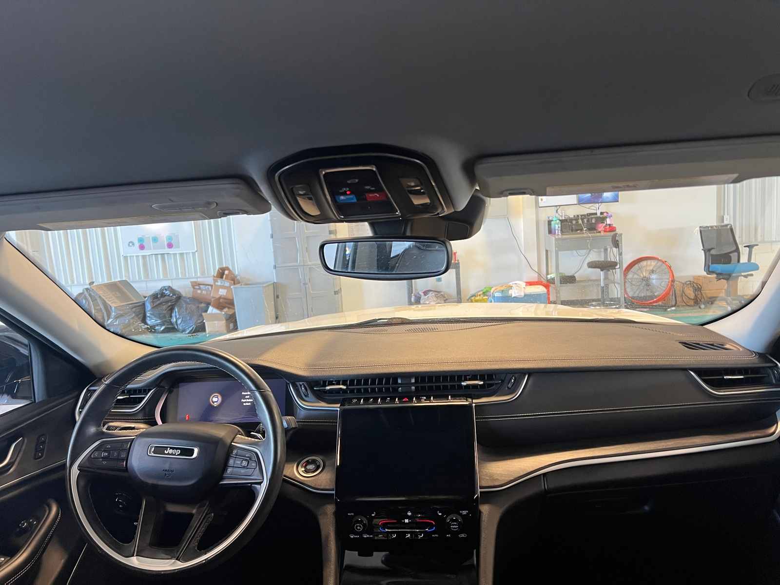 Thumbnail: 2021 Jeep Grand Cherokee L - 2