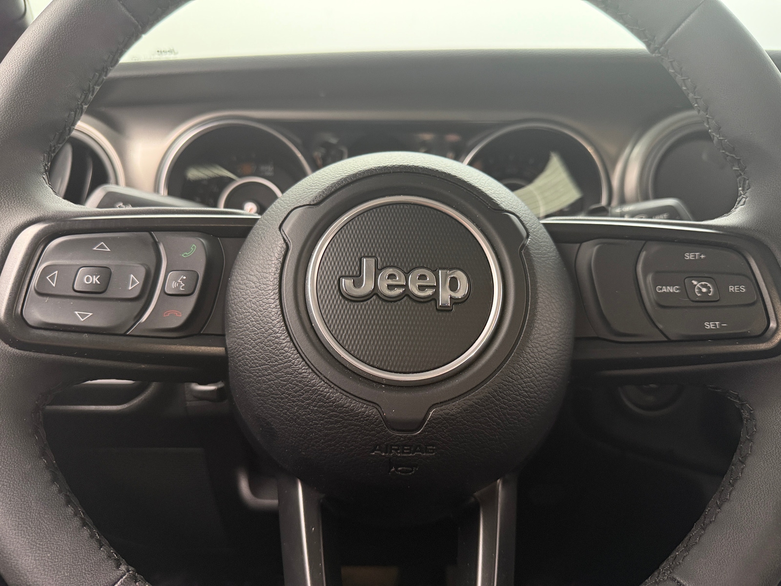 Thumbnail: 2023 Jeep Wrangler - 5
