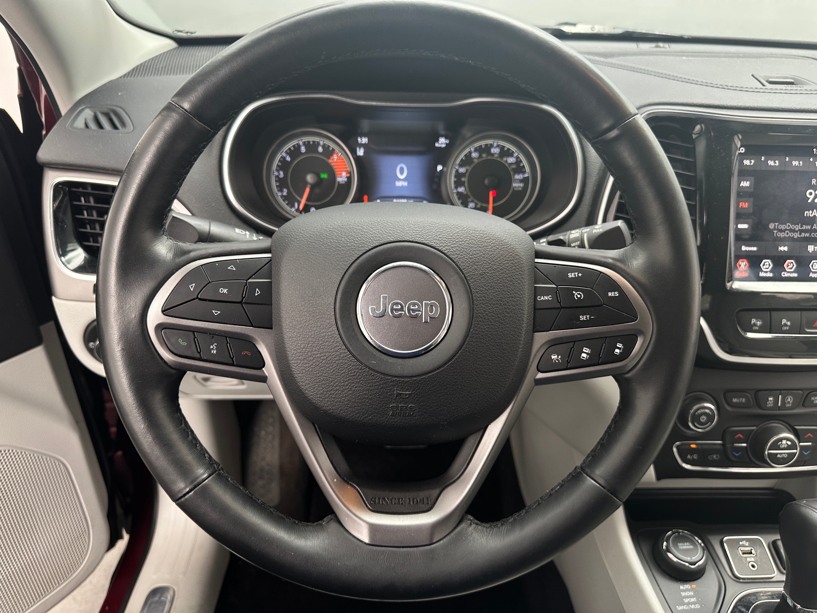 Thumbnail: 2019 Jeep Cherokee - 4