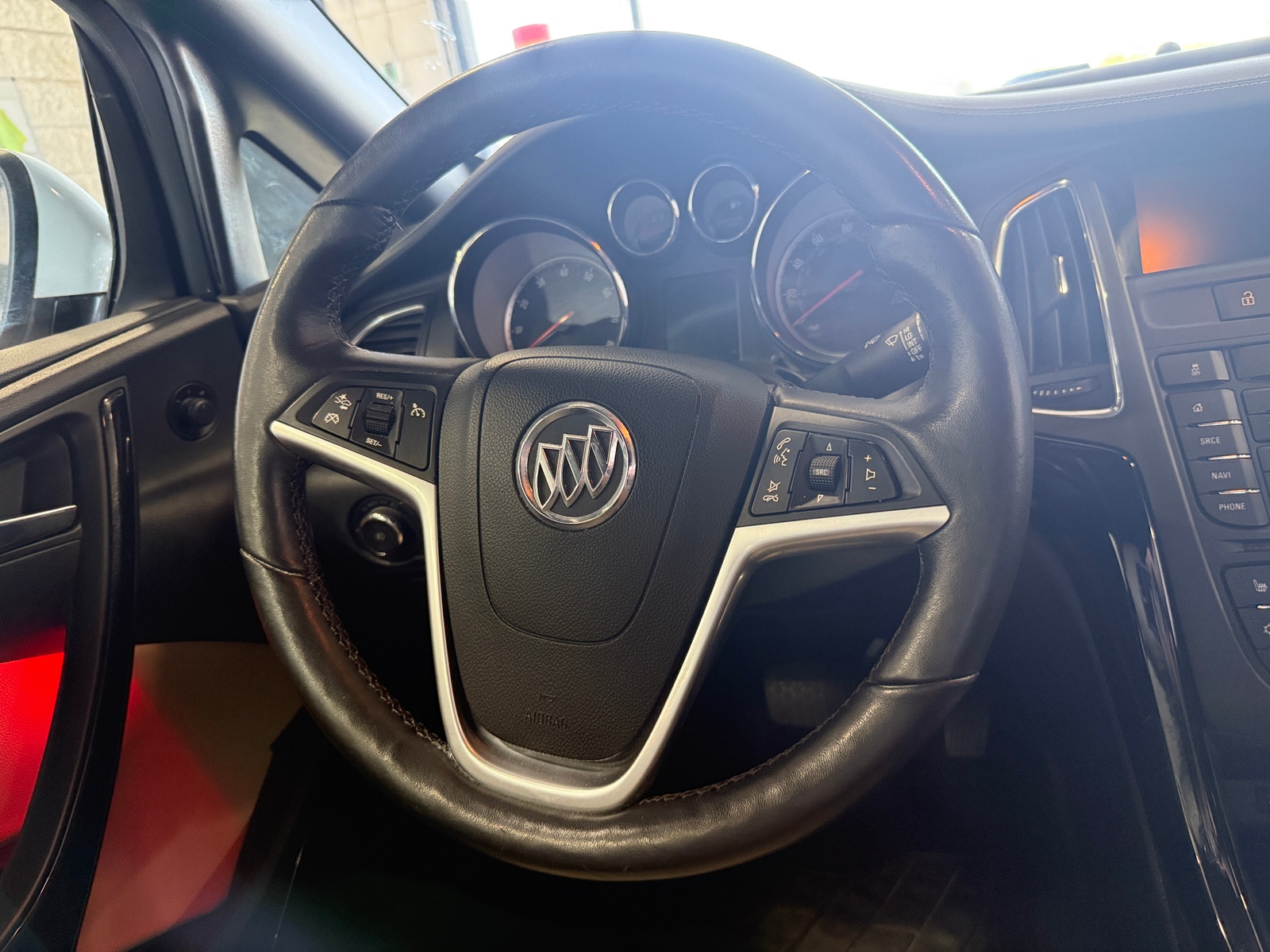 Thumbnail: 2016 Buick Cascada - 4