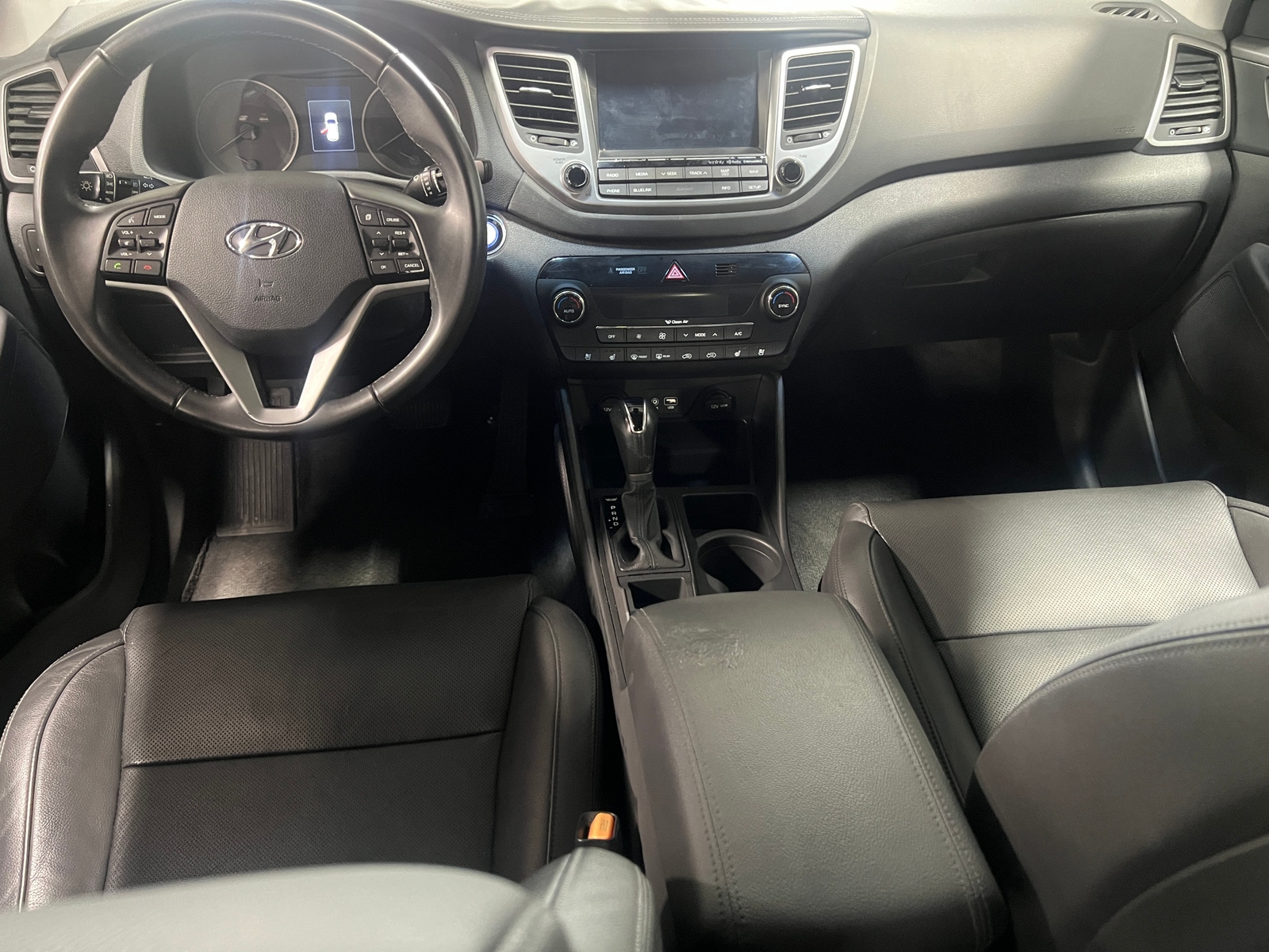 Thumbnail: 2017 Hyundai Tucson - 2