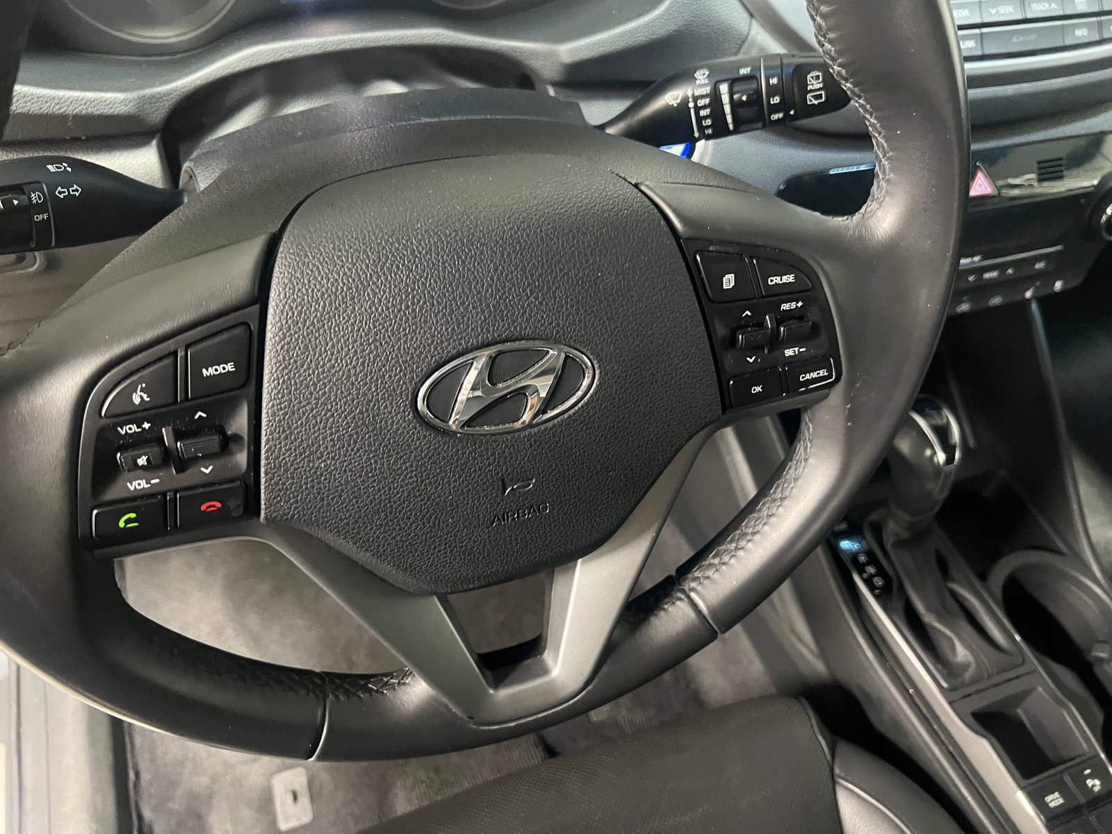 Thumbnail: 2017 Hyundai Tucson - 4