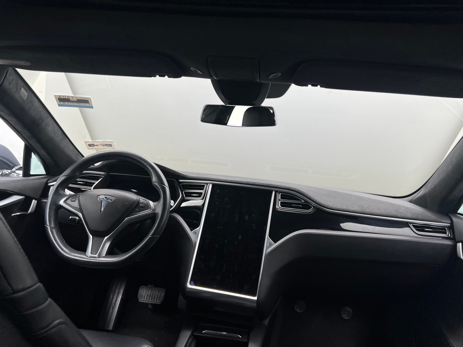 Thumbnail: 2015 Tesla Model S - 2