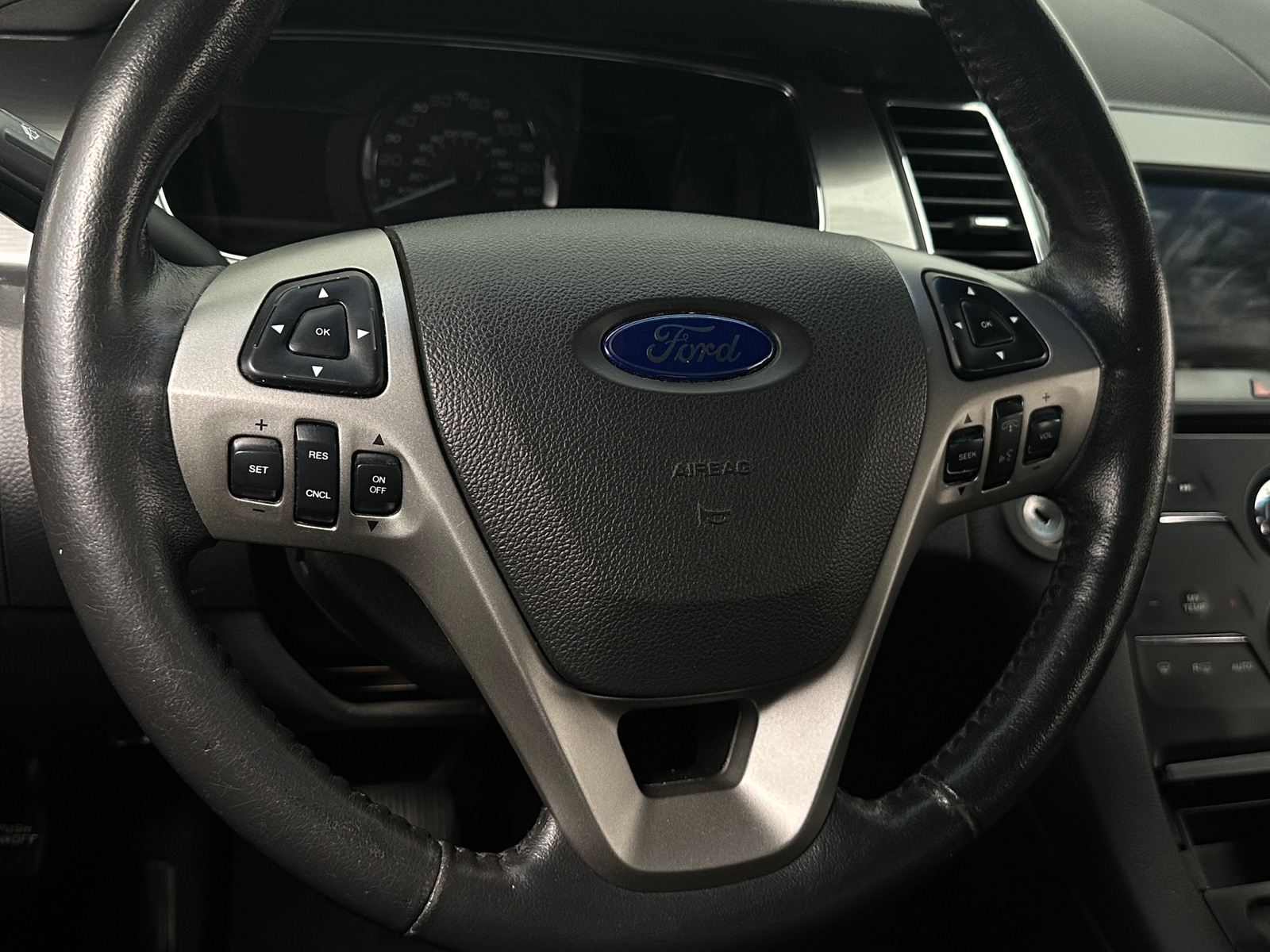 Thumbnail: 2014 Ford Taurus - 5