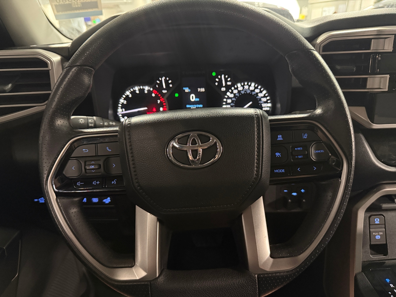 Thumbnail: 2024 Toyota Tundra - 5
