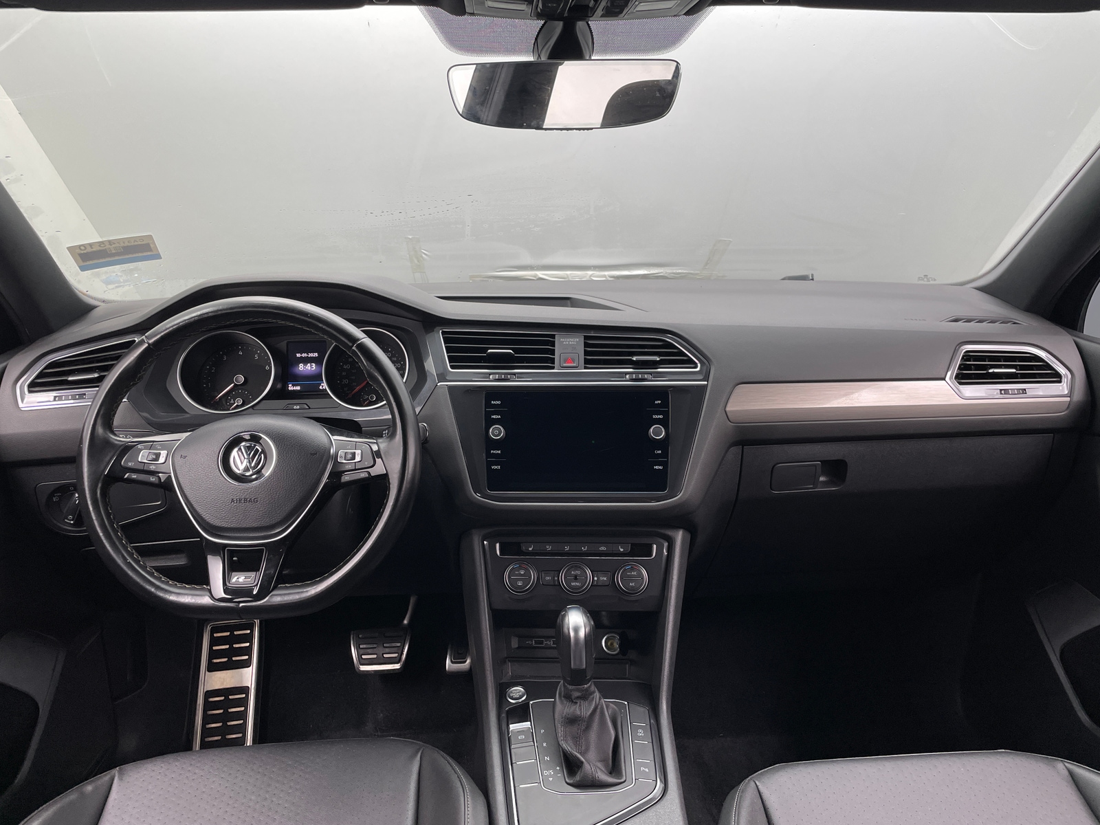 Thumbnail: 2020 Volkswagen Tiguan - 2