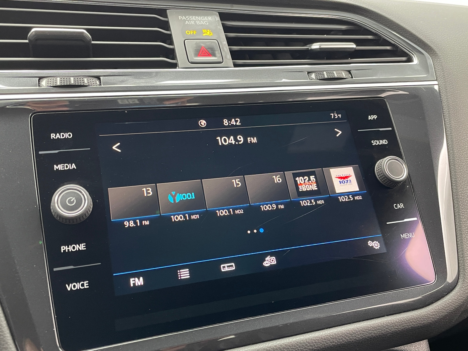 Thumbnail: 2020 Volkswagen Tiguan - 3
