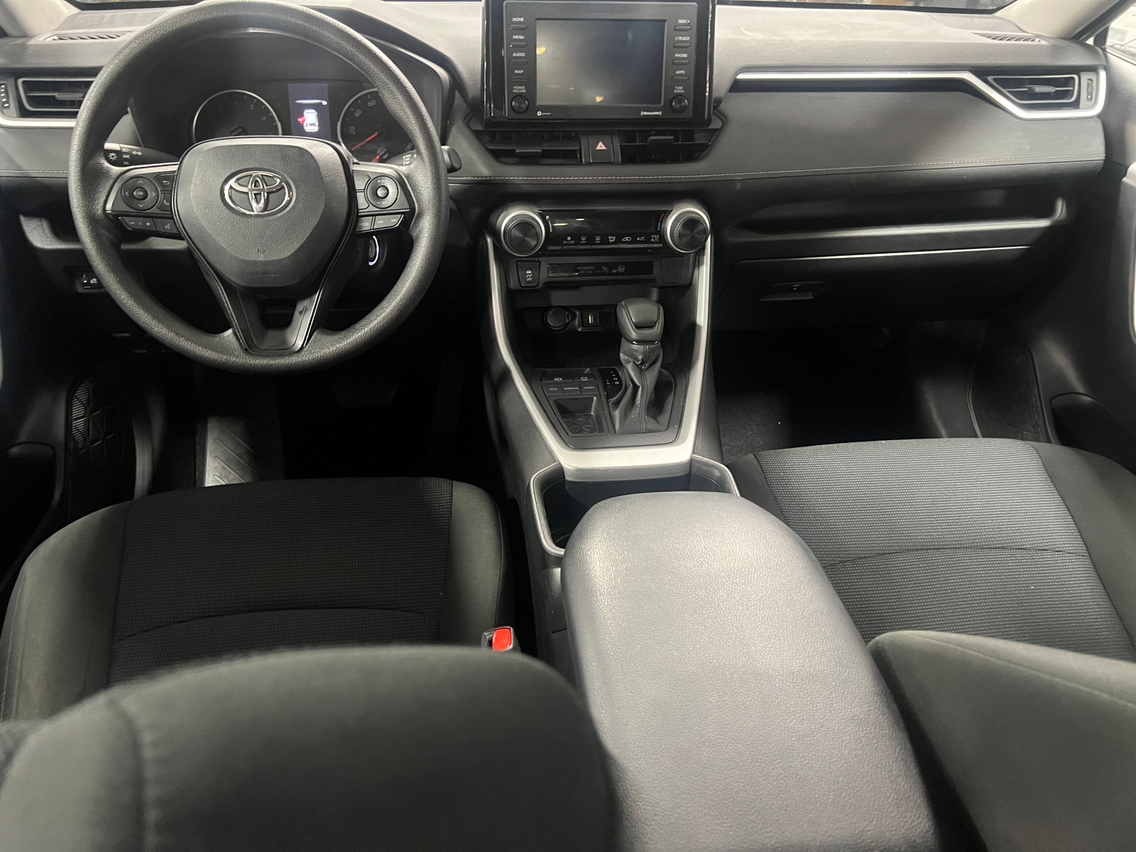 Thumbnail: 2022 Toyota RAV4 - 3