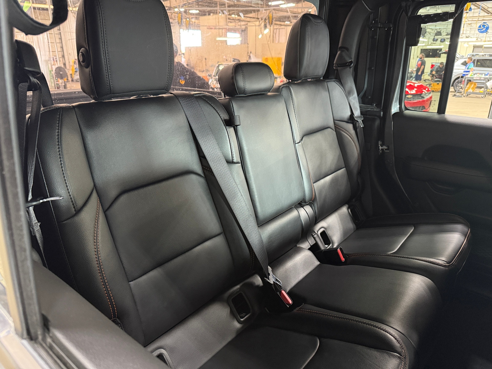 Thumbnail: 2021 Jeep Gladiator - 5