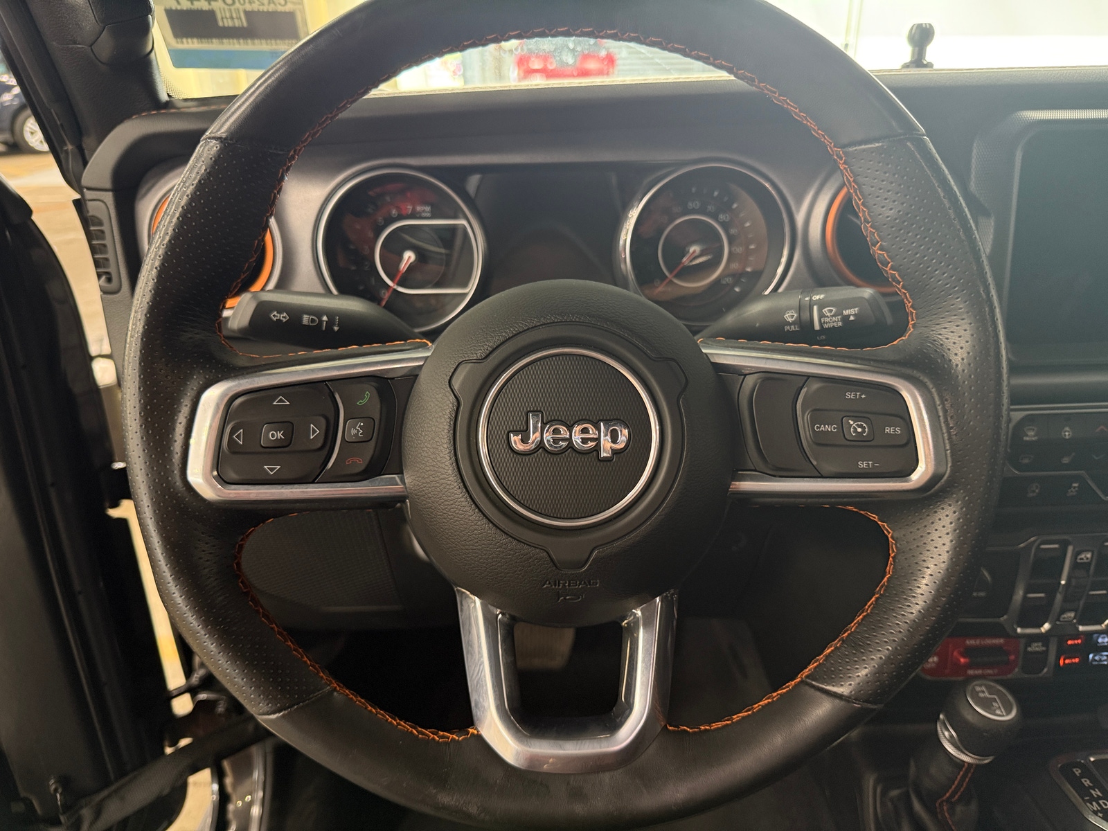 Thumbnail: 2021 Jeep Gladiator - 4