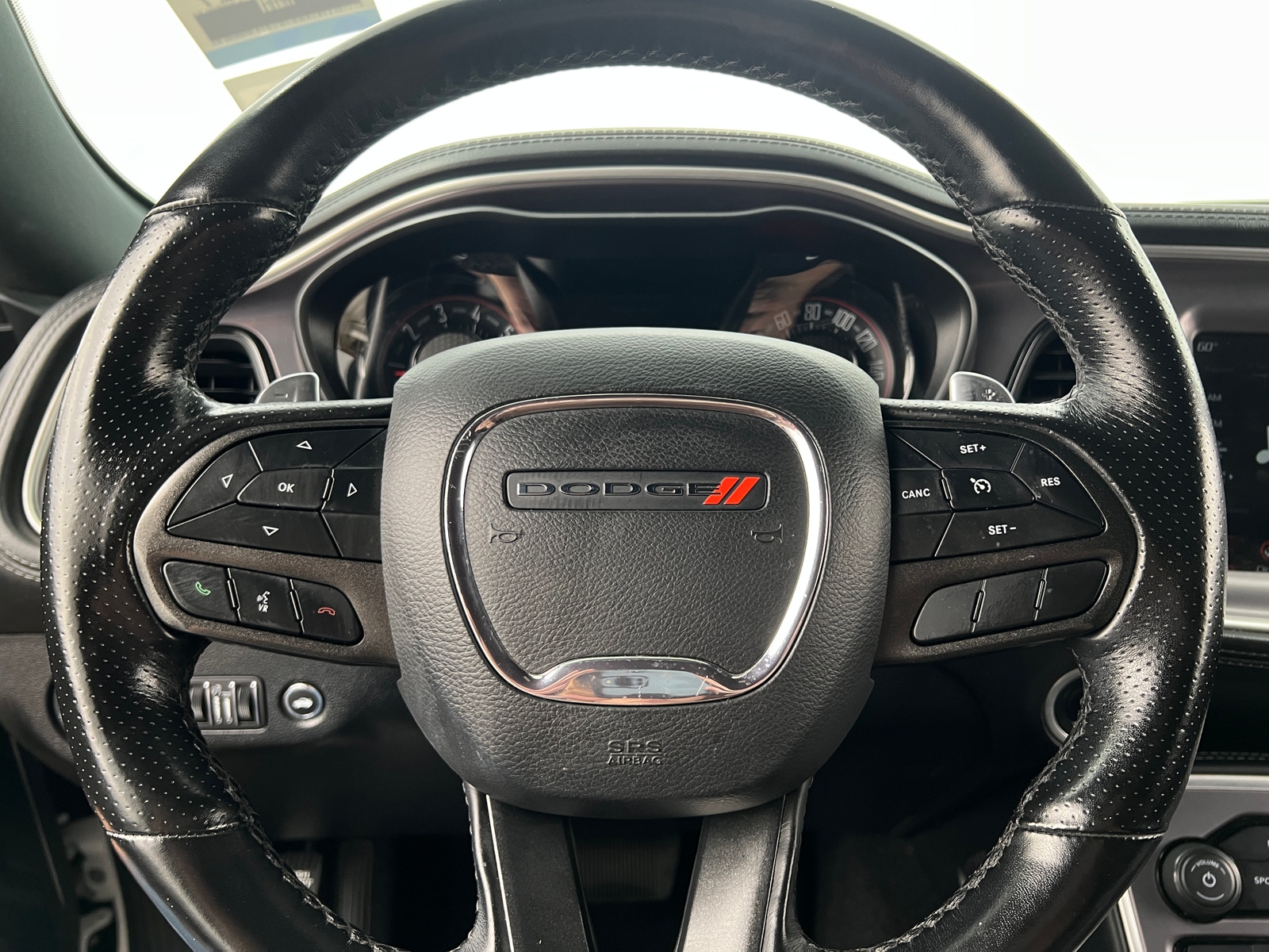 Thumbnail: 2022 Dodge Challenger - 4