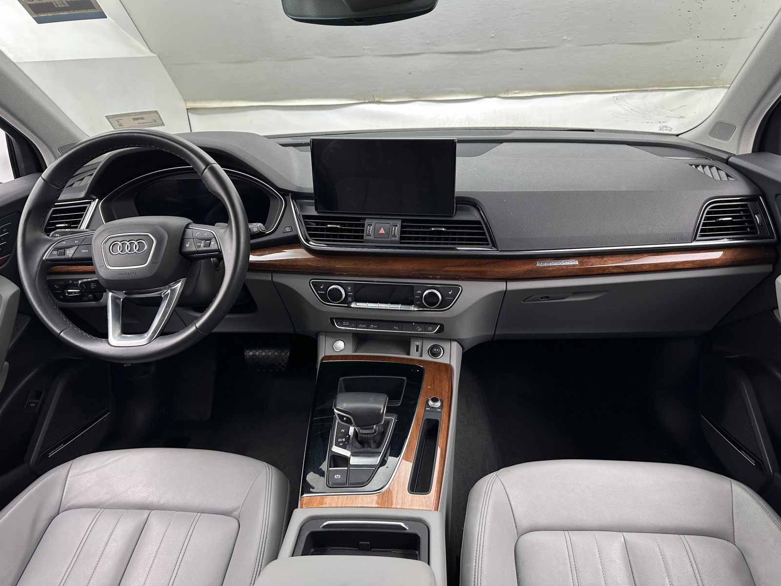 Thumbnail: 2022 Audi Q5 - 2