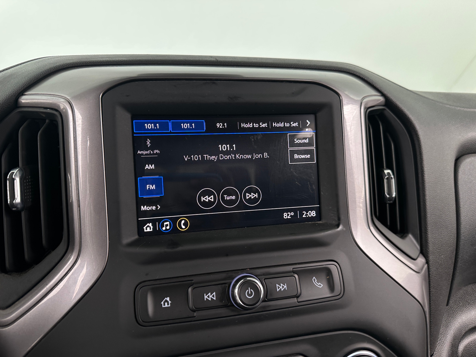 Thumbnail: 2023 Chevrolet Silverado 1500 - 3