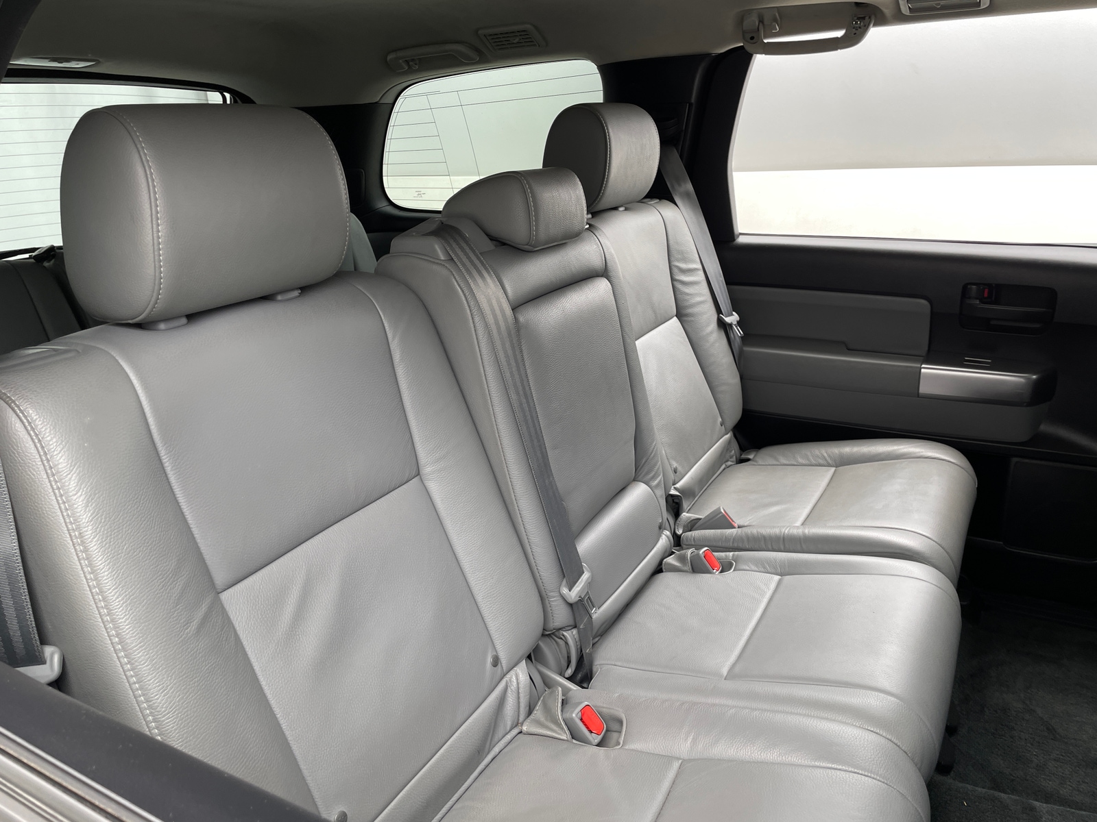 Thumbnail: 2018 Toyota Sequoia - 5