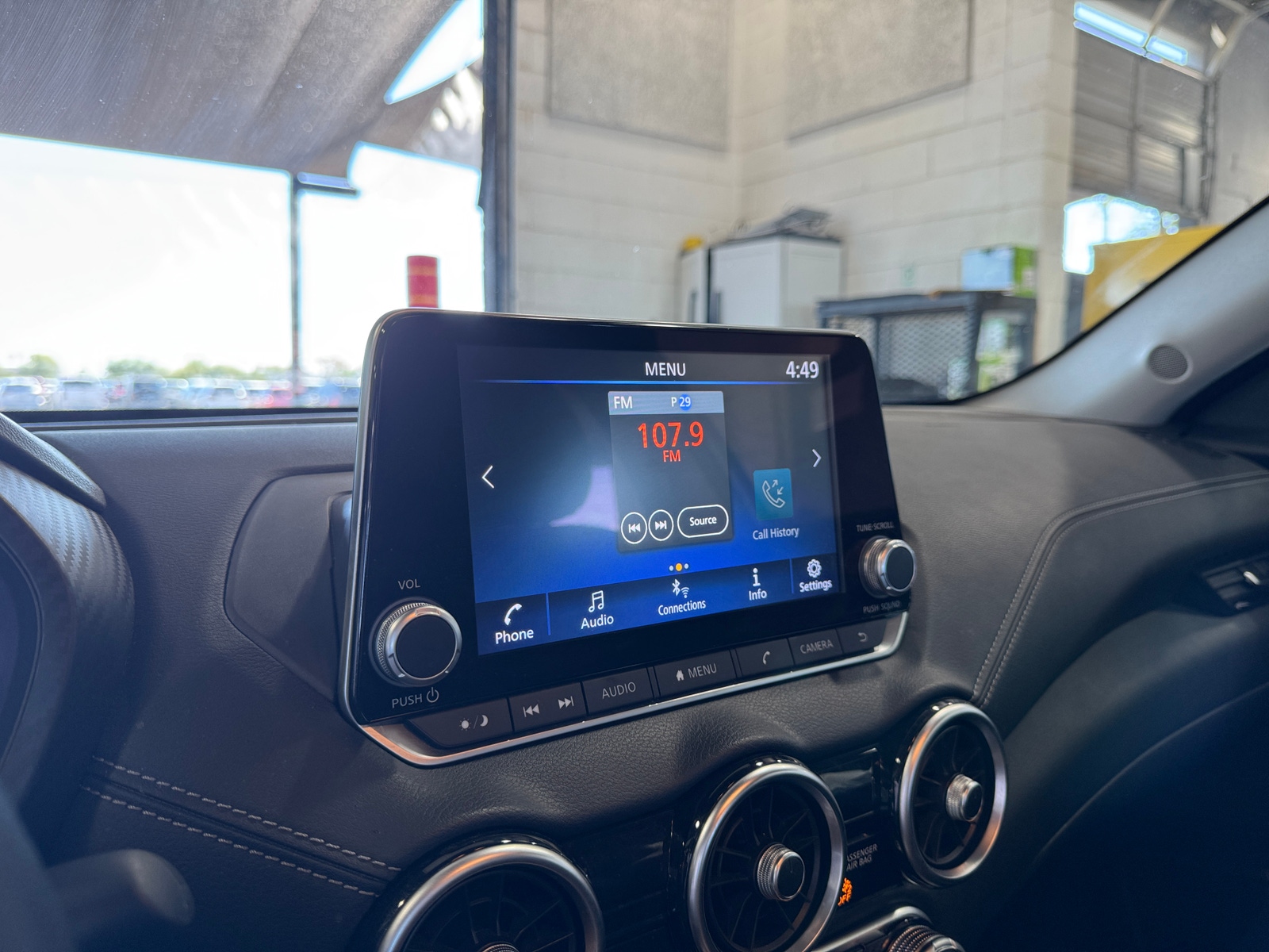 Thumbnail: 2023 Nissan Sentra - 4