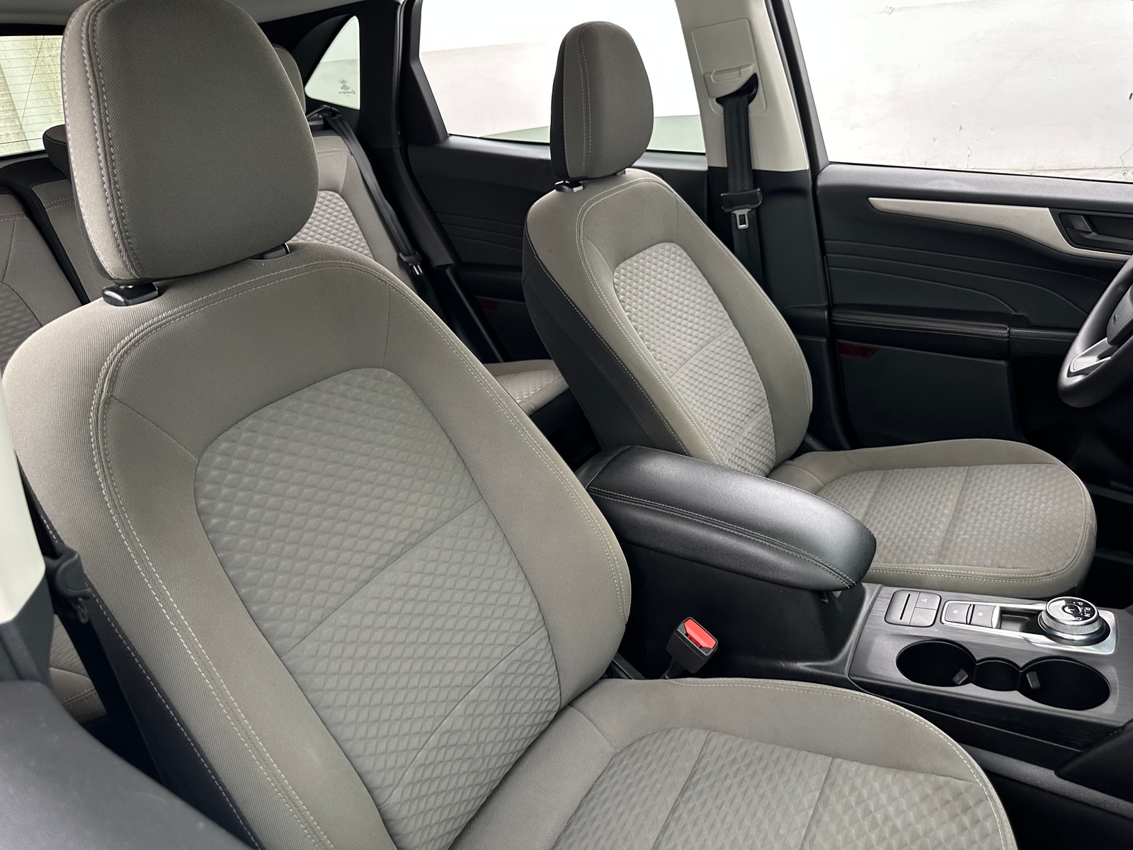 Thumbnail: 2022 Ford Escape - 2