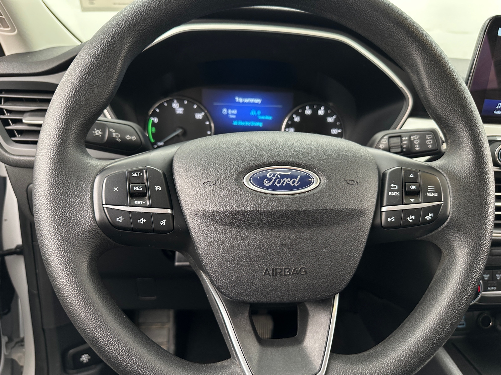 Thumbnail: 2022 Ford Escape - 5