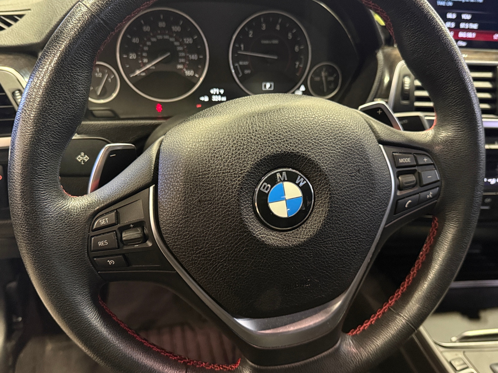 Thumbnail: 2018 BMW 3 Series - 4