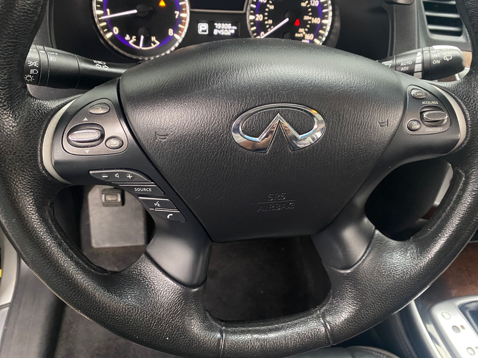 Thumbnail: 2014 INFINITI QX60 - 4