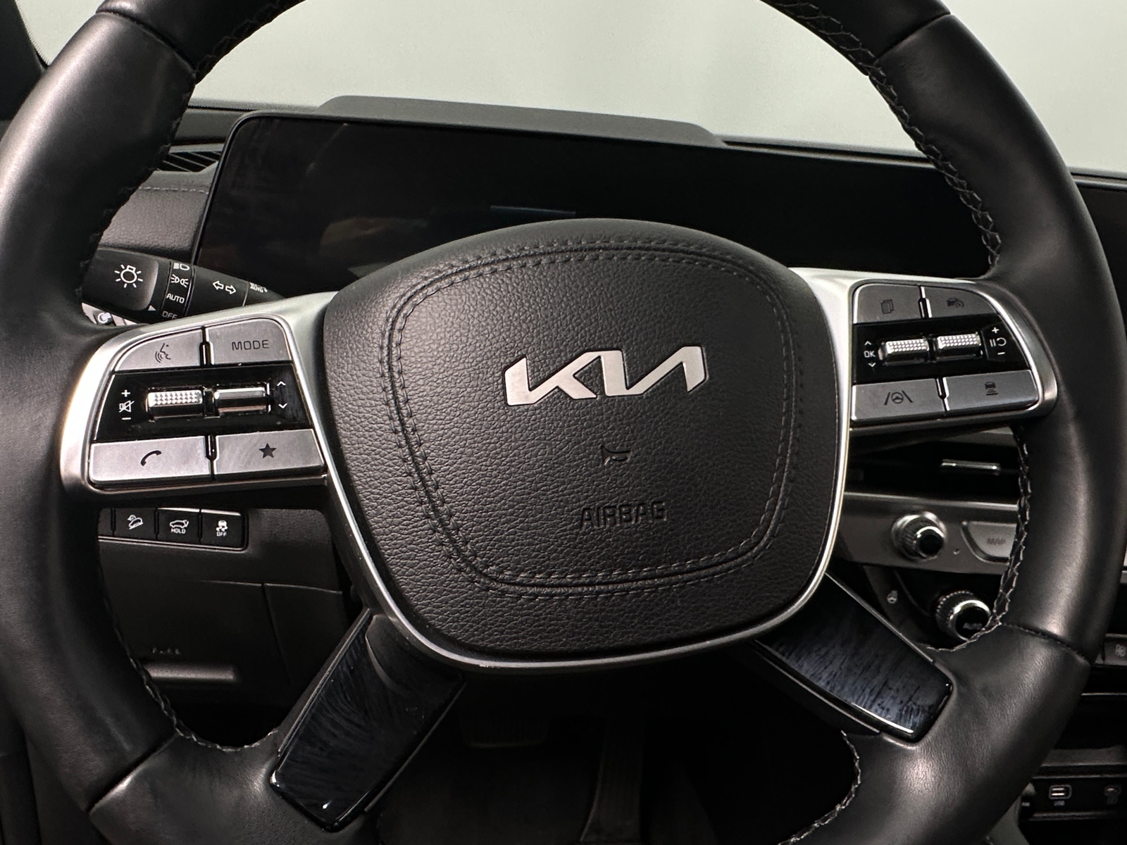 Thumbnail: 2025 Kia Telluride - 4