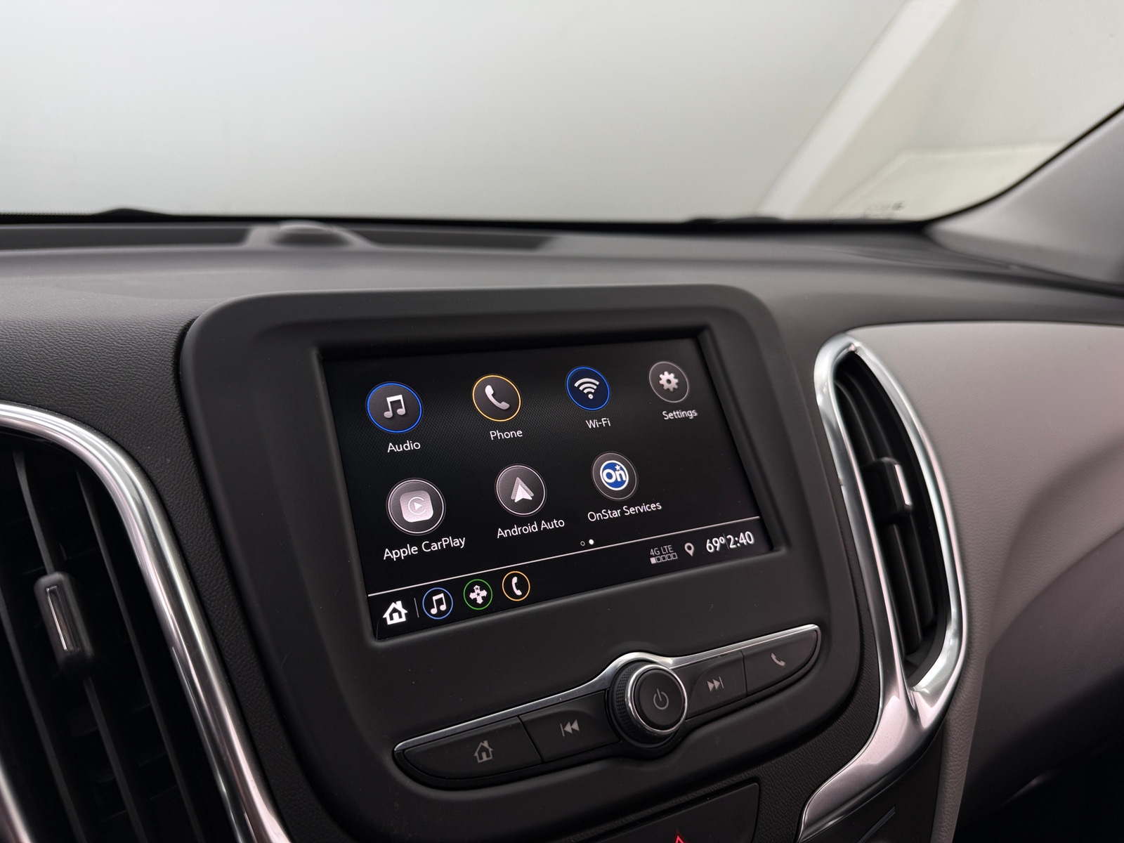 Thumbnail: 2021 Chevrolet Equinox - 4