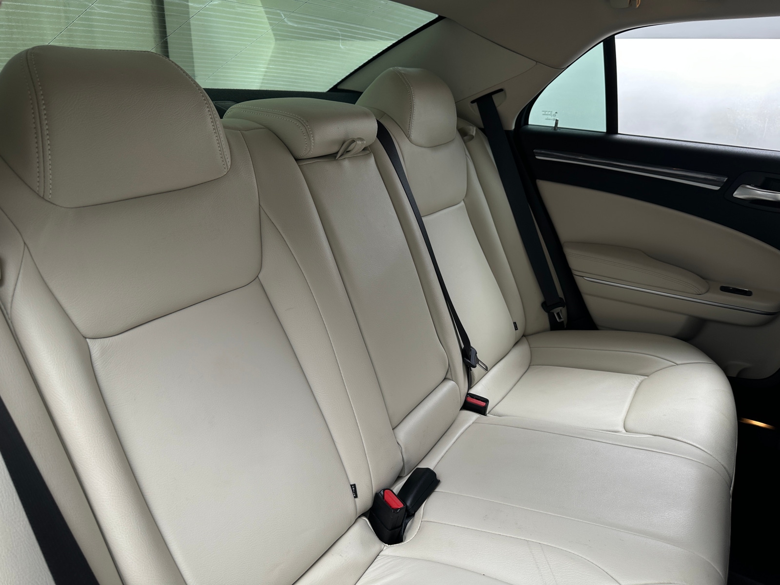 Thumbnail: 2019 Chrysler 300 - 6