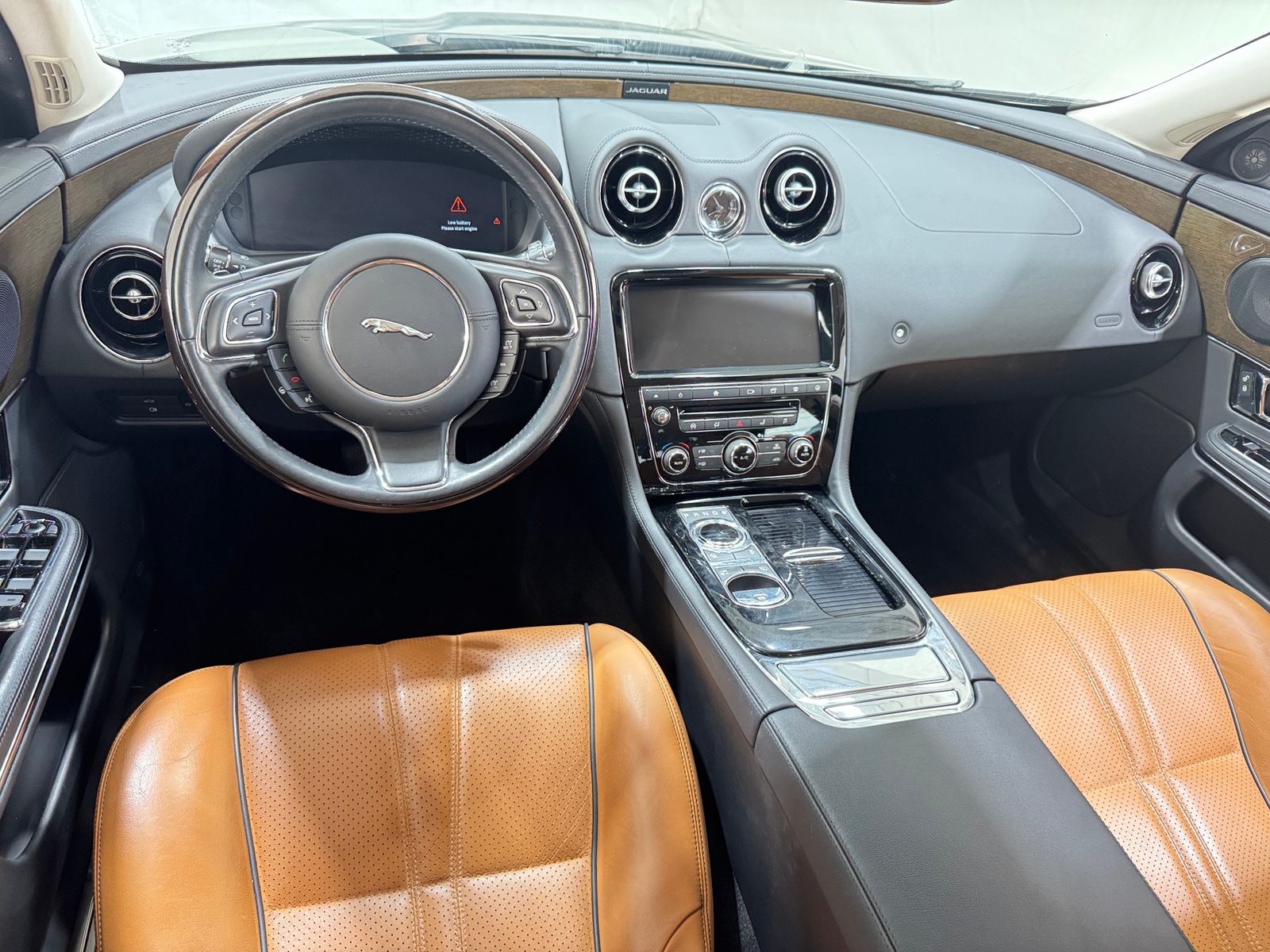 Thumbnail: 2019 Jaguar XJ - 2