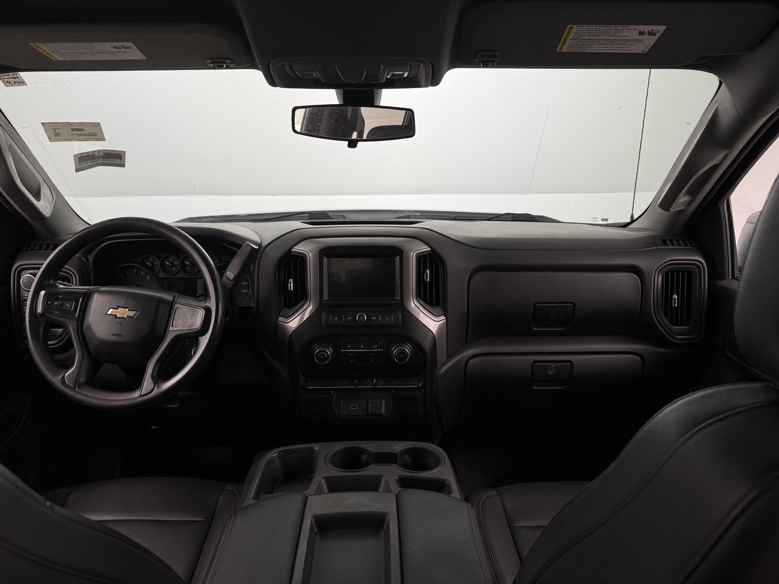 Thumbnail: 2020 Chevrolet Silverado 1500 - 3