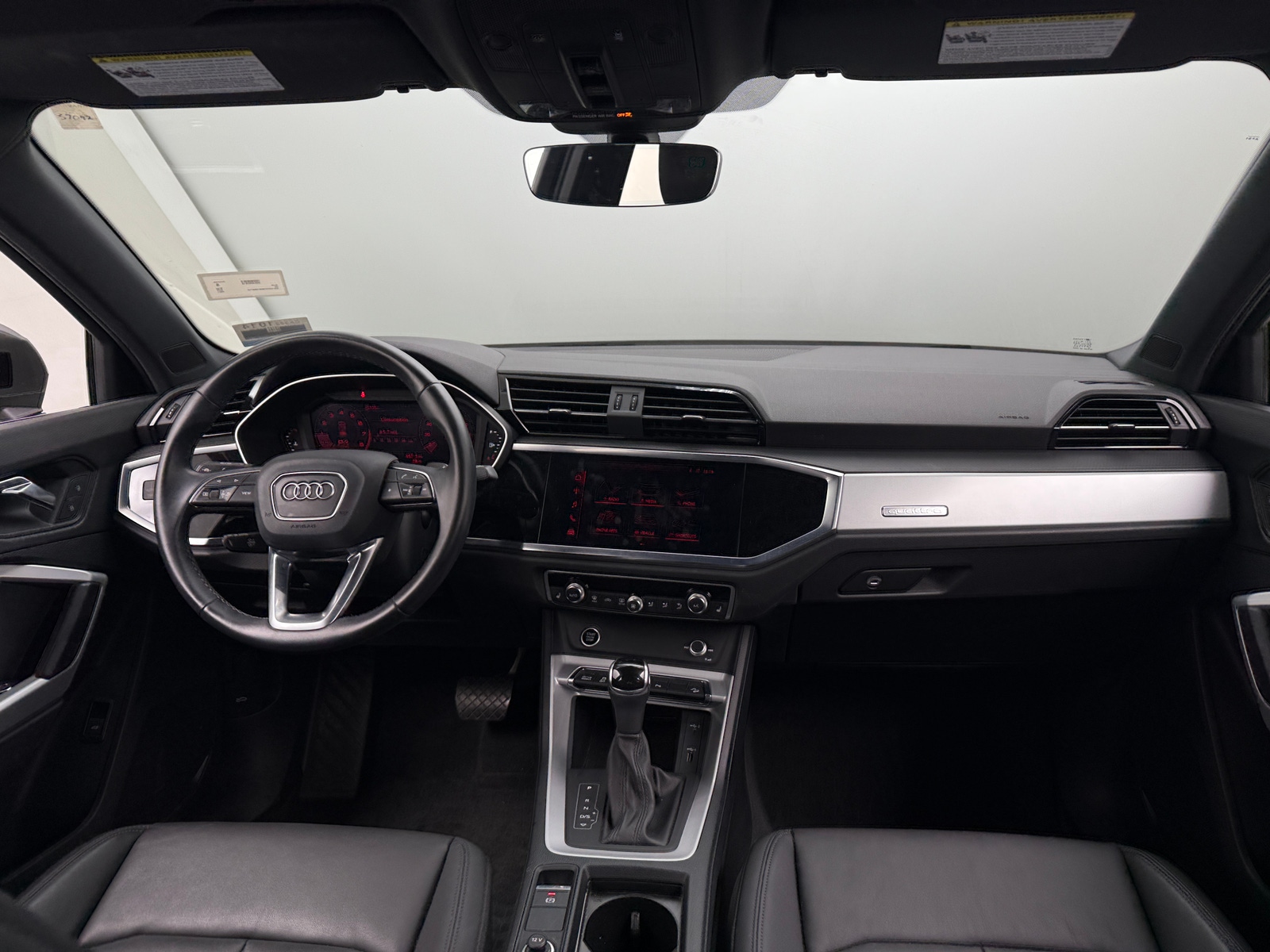Thumbnail: 2021 Audi Q3 - 2