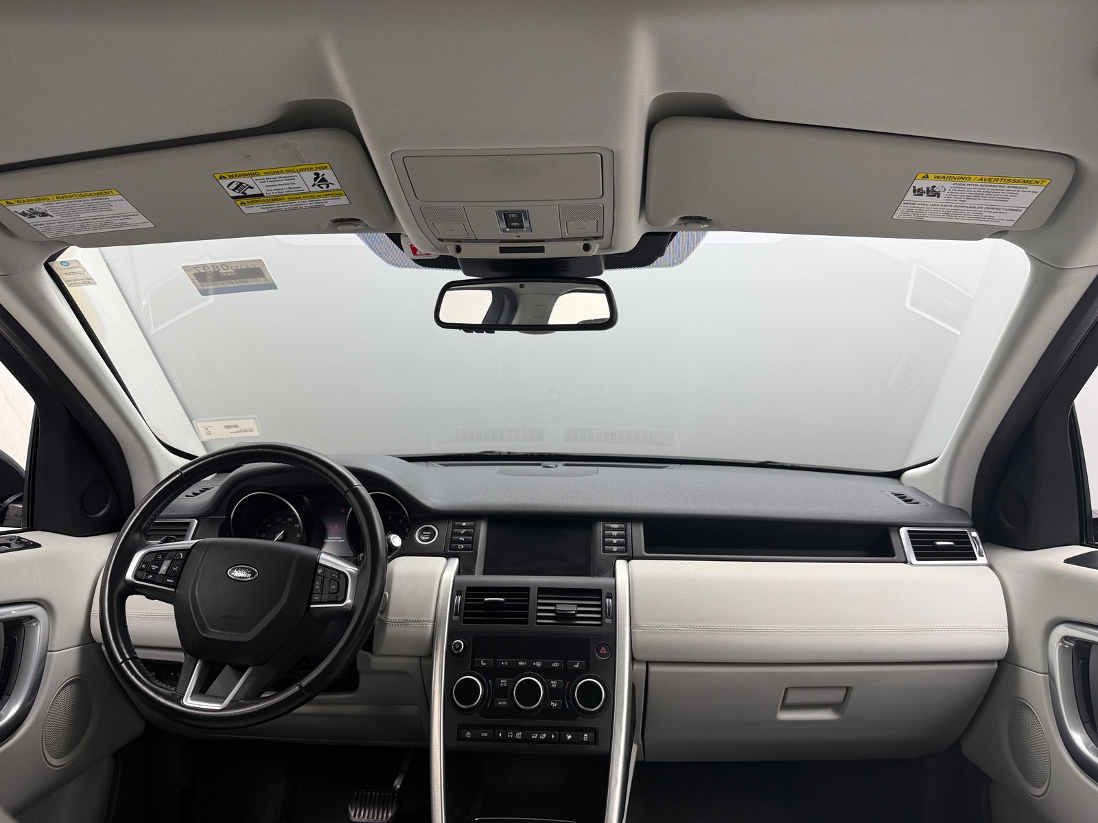 Thumbnail: 2019 Land Rover Discovery Sport - 2